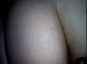 Негр трахнул белую в зад домаха