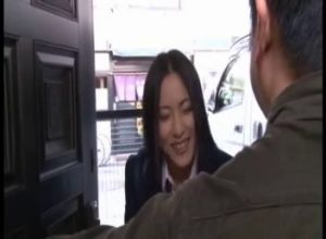 Папаша изнасиловал дочь в узкую пизду инцест