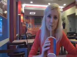 Немецкое кончил в жопу телки