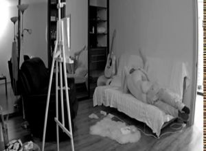 Молодая пара ебется на скрытую камеру