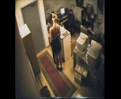 Лесбийский секс начальницы с секретаршой в офисе на скрытую камеру