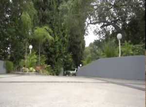 Негры дерут шлюху в очко оргия