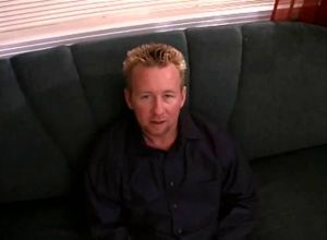 Горячая секретарша дает в попу